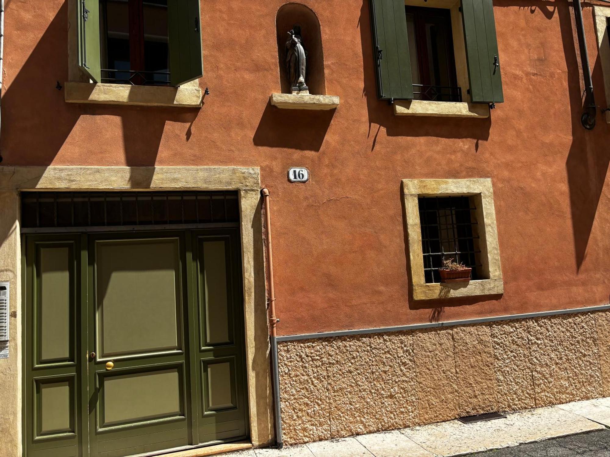 La Piccola Corte Verona Exterior photo